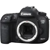 Canon EOS 7D Mark II Boitier + adaptateur Wifi W-E1