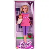 Fleur Doll enceinte de son bébé