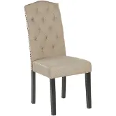 Beliani Lot de 2 chaises en velours beige sable avec pieds en métal noir pour une salle à manger au style minimaliste