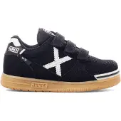 Munich Sneakers 1514008 in Black color size 26