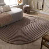 FRAAI Tapis de forme irrégulière - Arch Taupe | 230x330 cm | Irréguliers | Pile haute