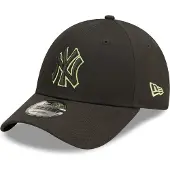 New Era 9forty Strapback Cap - Outline New York Yankees