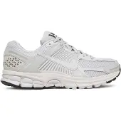 Nike Baskets basses 'Zoom Vomero 5' gris clair / noir