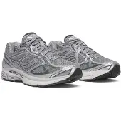 Saucony Baskets basses 'PROGRID GUIDE 7' gris / gris clair