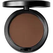 MAC Studio Fix Powder plus foundation