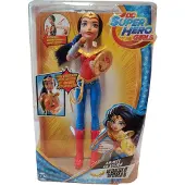 Mattel DC Super Hero Girls : Wonder Woman, la poupée articulée qui parle