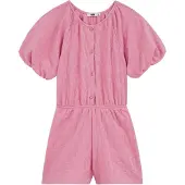 We fashion Ensemble rose