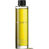 Molton Brown Coastal Cypress & Sea Fennel recharge pour diffuseur d'huiles essentielles 150 ml