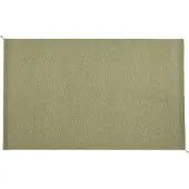 Muuto Ply Tapis en Polyester Recyclé pour l'intérieur et l'extérieur 200 x 300 cm | Moss Green