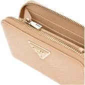GUESS (90) Laurel Saffiano