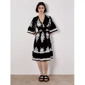 Apricot Robe noir / blanc