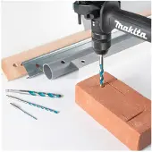 Makita Perceuse universelle 8x120 mandrin 1/4