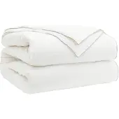 vidaXL , couette 220x260 cm, adaptée aux 4 saisons, 200+300 GSM, blanche