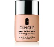 Clinique Make-up Foundation Even Better Glow Light Reflecting Makeup SPF 15 No. CN 20 Fair