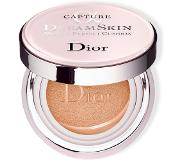 Dior Capture Totale Dreamskin Perfect Skin Cushion Foundation + Refill 010 Ivory 2 x 15 grammes