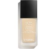 Chanel Ultra Le Teint Fond De Teint Fluide ULTRA LE TEINT FOND DE