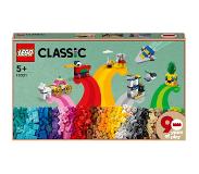 LEGO Classic - 90 ans de jeu 11021