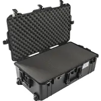 Peli Air 1615 Noir avec mousse