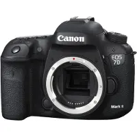 Canon EOS 7D Mark II Boitier + adaptateur Wifi W-E1