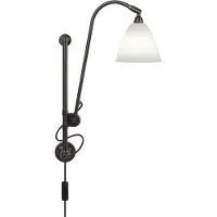Gubi Bestlite BL5 Applique Black Brass Base | Bone China Shade