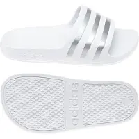 Adidas Claquettes / Tongs 'Adilette Aqua' argent / blanc