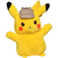 Bandai Pokémon Détective Pikachu Plüsch, 20,3 cm
