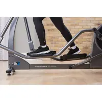 Life Fitness Vélo elliptique Life Fitness E1 Go Console allemande