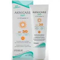 Synchroline Aknicare Sun crème protectrice pour peaux grasses sujettes à l'acné SPF 30 50 ml