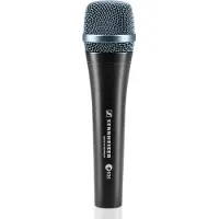 Sennheiser e935 Dynamic Vocal Microphone Bundle