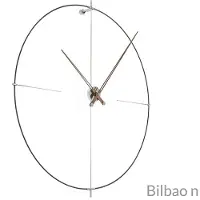 Nomon Bilbao Horloge Murale Bilbao N | Black fiberglass, walnut hands