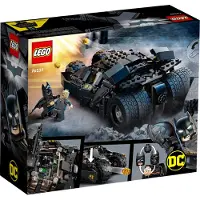 LEGO 76239 DC Batman Super Heroes Batmobile Tumbler : Duel avec l'Épouvantail, voiture-jouet, mini-figurines de Batman et de l'Épouvantail pour les enfants de 8 ans et plus