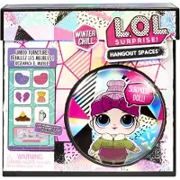 MGA Entertainment L.O.L. Surprise! Winter Chill Spaces Playset with Doll- Style 1