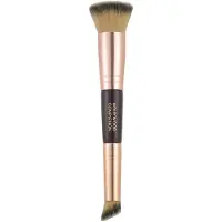 Charlotte Tilbury Hollywood Complexion Brush Pinceaux à maquillage 1