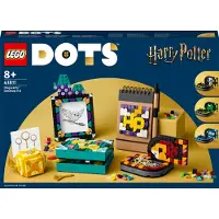 LEGO 41811 DOTS Kit de bureau Poudlard, DIY accessoires Harry Potter pour l'école, kit de bricolage décoration et écussons, kit de bricolage Mosiak pour enfants