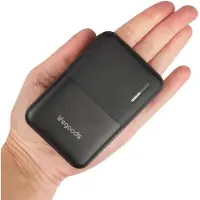 Auronic Batterie externe LifeGoods - 10 000 mAh - 4 ports - Câble inclus - Noir