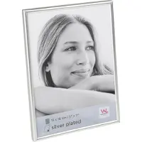 Walther design Chloe Cadre photo 13x18 argent mat