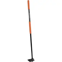 Black & Decker Houe avec manche - 146 x 16 x 14.5 CM - 990 Grammes - Houe de terre - Désherbage et travail du sol - Noir/Orange