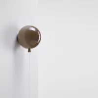Brokis Memory Small PC881 Applique Murale Brown (CGC2896) | Glossy (CGSU66) | Light switch - white (CEE777)