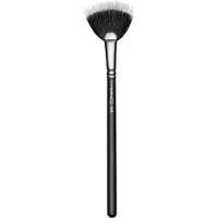 MAC Brush 184S Duo Fibre Fan pinceau plat fond de teint 1 pcs