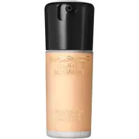 M.A.C Studio Radiance Serum-powered Foundation FOND DE TEINT LIQUIDE -