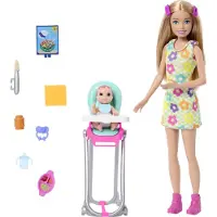Barbie Skipper Babysitters Inc. jeu de château gonflable avec poupées et accessoires