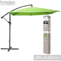 AC-DÉCO Parasol déporté carré ouverture manivelle - Vert anis - Polyester et aluminium - L 300 x P 300 x H 255 cm
