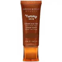 Danessa Myricks Beauty Yummy Skin Serum Skin Tint fond de teint hydratant lissant teinte 13 - Dark Skin with Warm Golden Undertones 45 ml