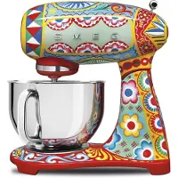 Smeg Robot sur socle 4.8l 800w multicouleur - - SMF03DGEU - années 50