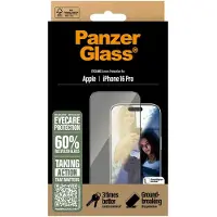 PanzerGlass EyeScreenprotector Ultra Wide Fit met applicator voor de Apple iPhone 16 Pro