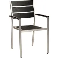 Beliani Lot de 6 chaises de jardin en plastique noir avec lattes en bois et structure en aluminium argenté