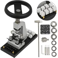 Vevor Ouvre-montre de Banc 5700 Ouvreur de Montres Cadre en Fonte Outils de Réparation de Montres 3 kg Ensemble d'Outils d'Horloger 0,6 ~ 2,2cm Ouvrir et Fermer Librement pour Boîtier Étanche à Visser