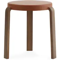 Normann Copenhagen Tap Tabouret Walnut|Caramel