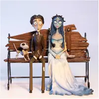 SD Toys Emily And Victor Corpse Bride Figure Beige