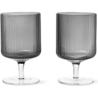 Ferm Living Ripple Verres à vin - Lot de 2 Smoked Grey
